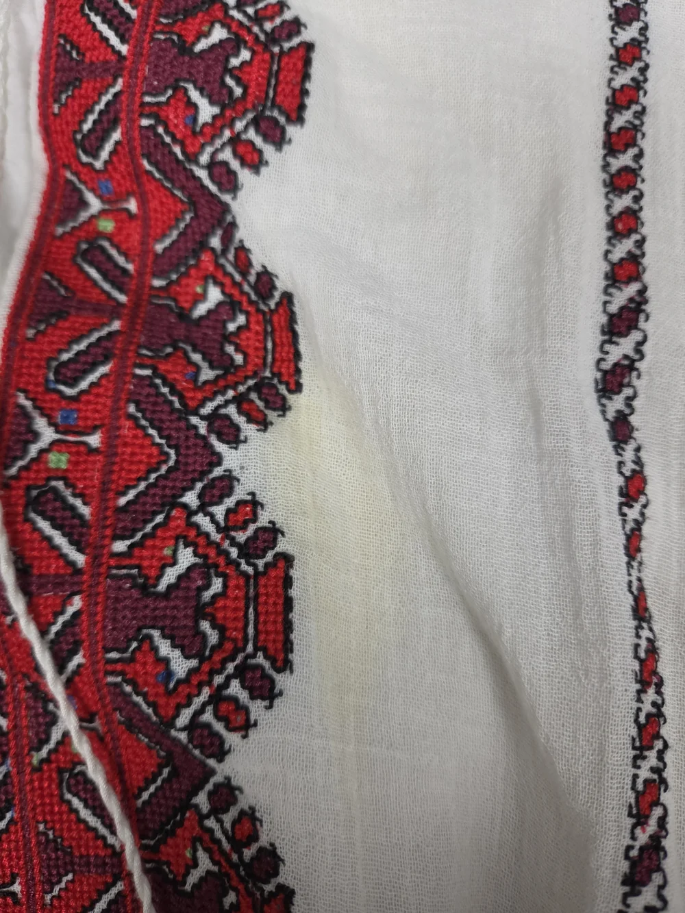 Madewell White Sleeveless Midi Dress with Red & Black Embroidery - Picture 3 of 11